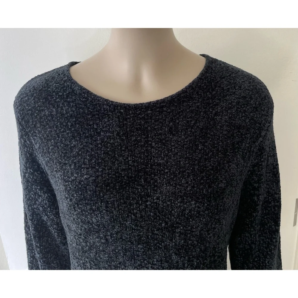Eileen Fisher Black & Blue Boucle Knit Sweater